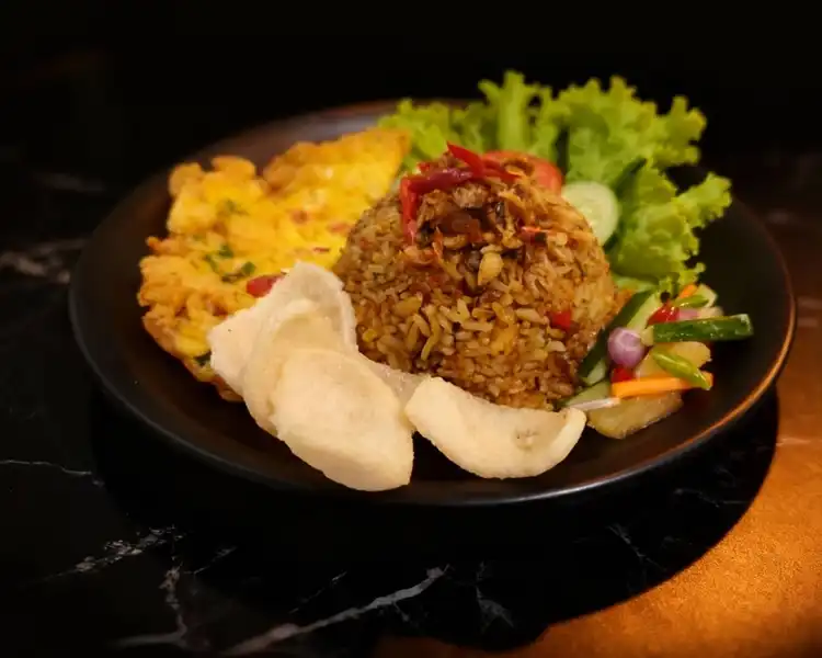 Nasi Goreng Smoky Roa - Rose Berastagi Café