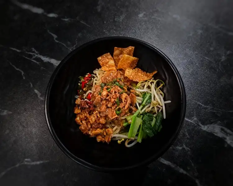 Mie Ayam Jamur - Rose Berastagi Café