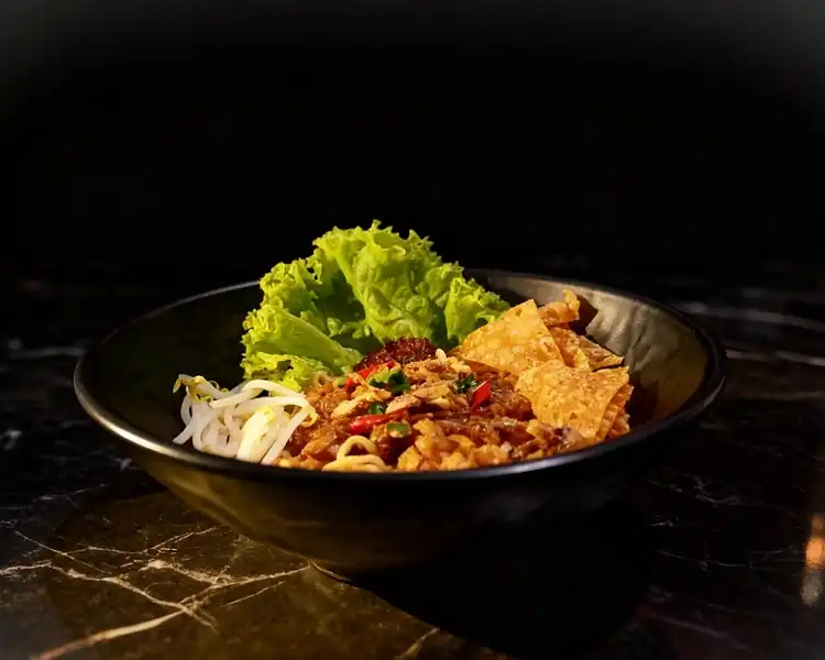 Mie Ayam Sauce Mala - Rose Berastagi Café